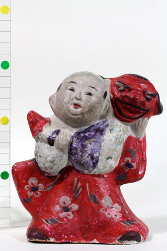 獅子頭抱き/花巻人形(岩手)