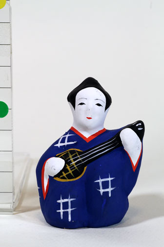  さんしん（三味線）/琉球人形(沖縄)