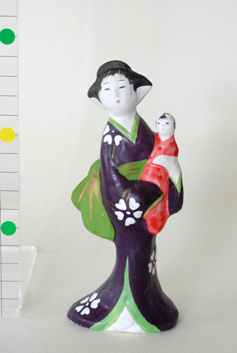 子抱き2/相良人形(山形)