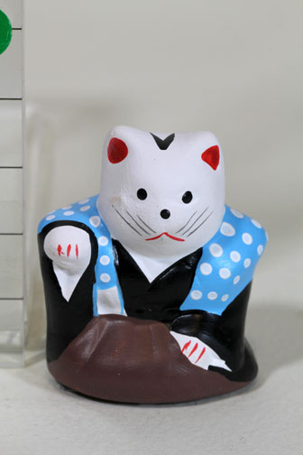初辰猫（左手あげ）/住吉大社(大阪)